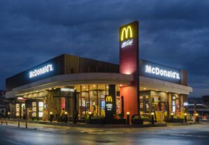 Где основной доход McDonald’s?